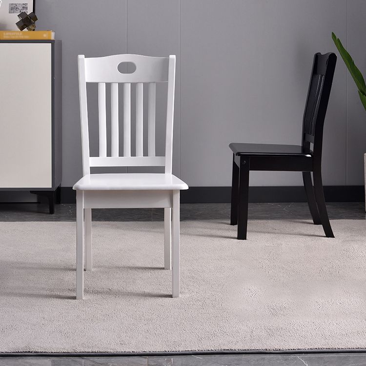 Inicio Sillas de comedor sin brazos Silla lateral con respaldo de listones y patas de madera (juego de 2)