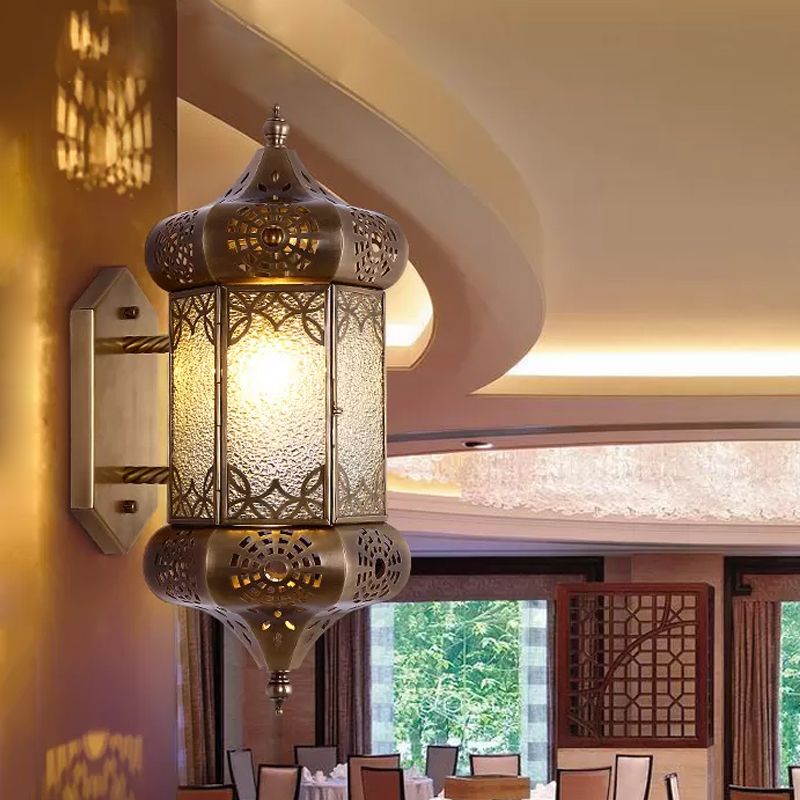 Metal Brass Wall Lighting Fixture Lantern 1 Head Traditional Wall Sconce Light for Restaurant
