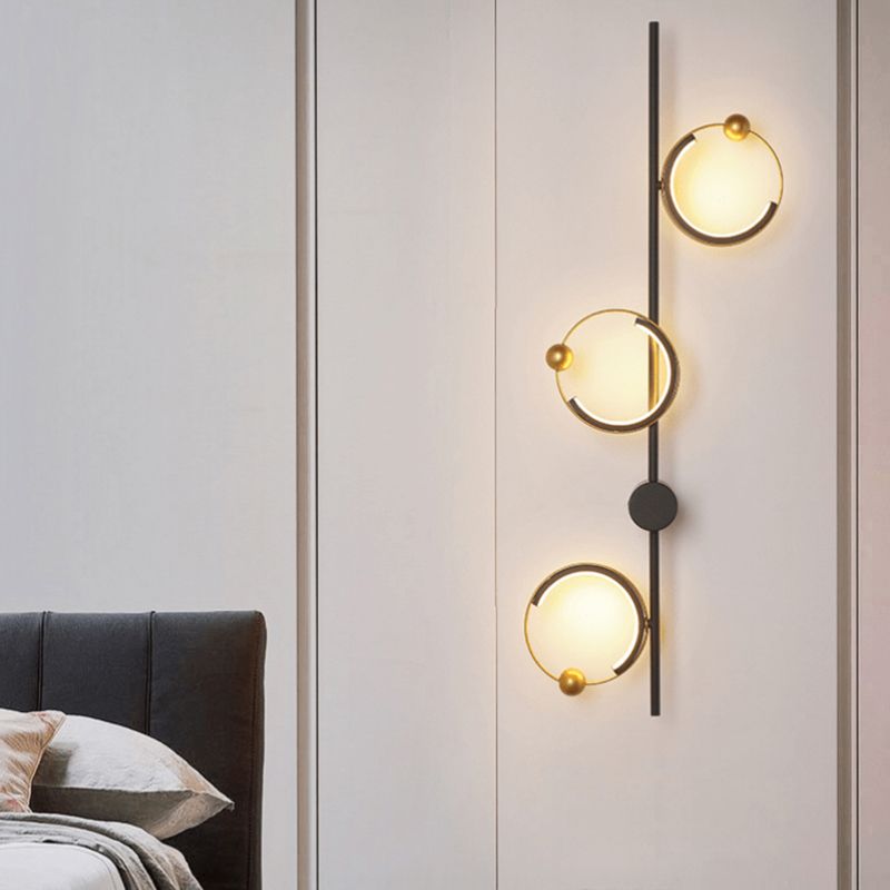 Nordic Style Wall Light Circle Shape LED Wall Lamp with Acrylic Shade for Bedroom