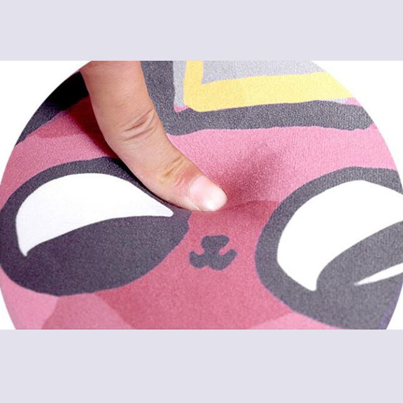 Trendy Game Controller Pattern Carpet Polyester Rug Stain Resistant Area Carpet for Living Room