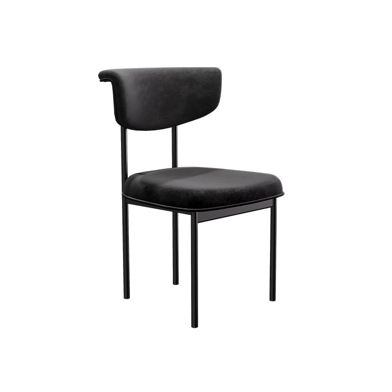 Chaise latéral rembourrée de style glamour
