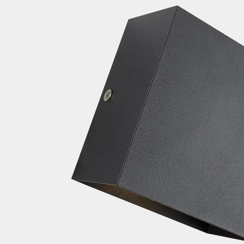 Square Shape Wall Lighting Modern Style Metal 2 Lights Sconce Lamp in Black/White