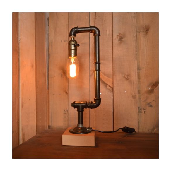 Schmiedeeisen schwarzer Tischbeleuchtung Wasserrohr 1 Glühbirne Industrielle stilvolle Tischlampe mit Holzbasis