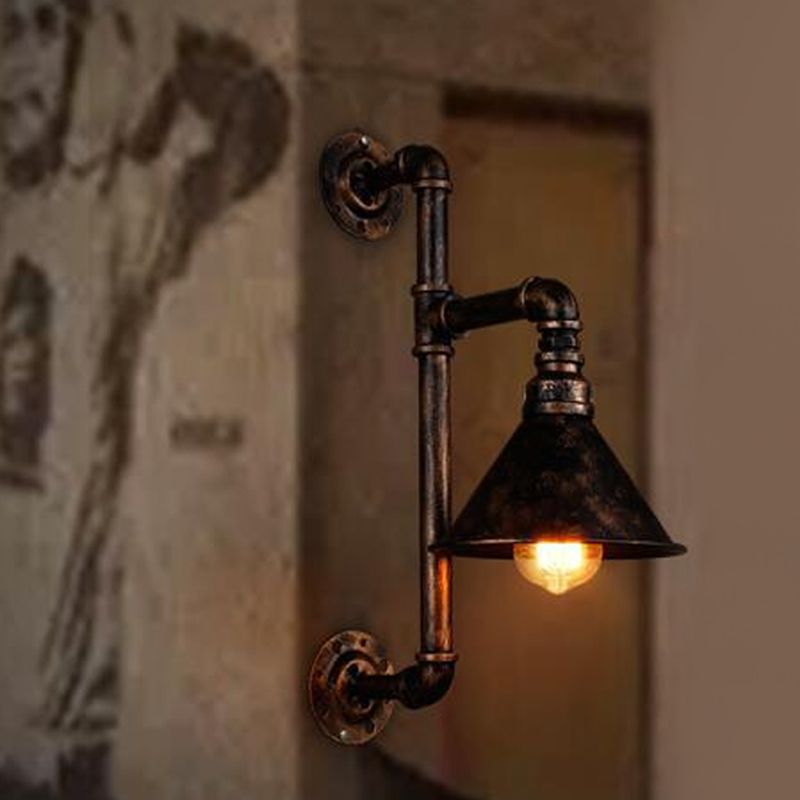 Industrielle Stil konische Wandlampe 1 Kopf Eisenwandhalterung mit Klammer in antiker Bronze