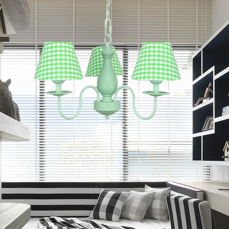 Chandelier à plaid vert trois ampoules Kids Motor Metal Metal Light pour la chambre