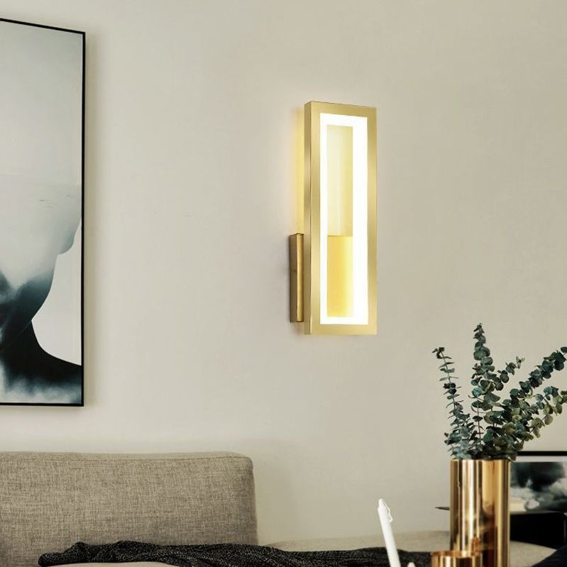 Rectangular Shape Wall Lamp Modern Style Metal 1 Lights Wall Light in White/Black