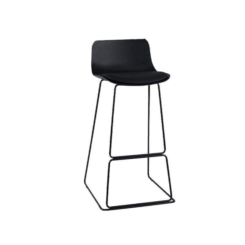 Indoor Footrest Dining Stool Plastic Industrial Low Back Counter-height Stool