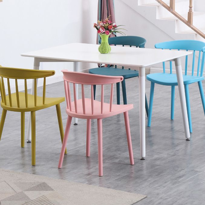 Contemporary Style Plastic Dining Armchair Windsor Back Side Chair for Home