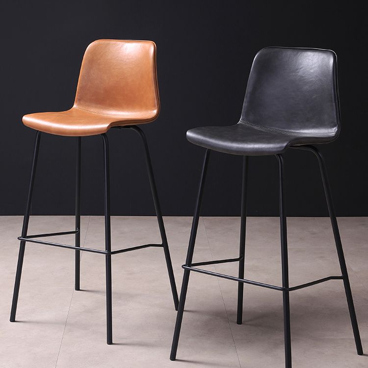 Taburetes de mostrador de metal negro industrial taburete de barra baja con asiento de cubo