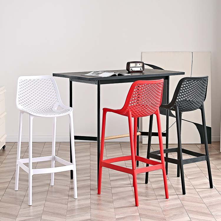 Pp Plastic Bar Height Stool Indoor Industrial Armless Bar Stool with Footrest