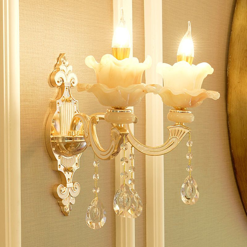 Lámpara de pared de jade jade lámpara de estar retro luz de pared de la sala de estar con acento de cristal en oro
