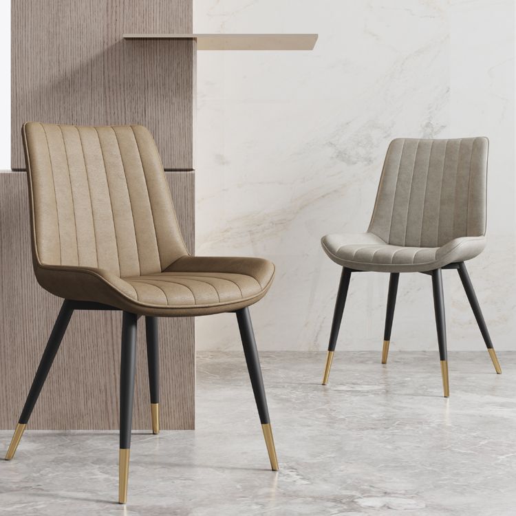Silla auxiliar de cuero escandinava para sala de estudio Sillas de comedor Parsons con acabado mate