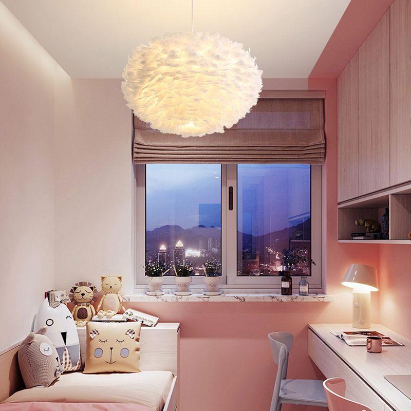 Feather White Hanging Lamp in Modern Style Round Shaped Indoor Pendant Light