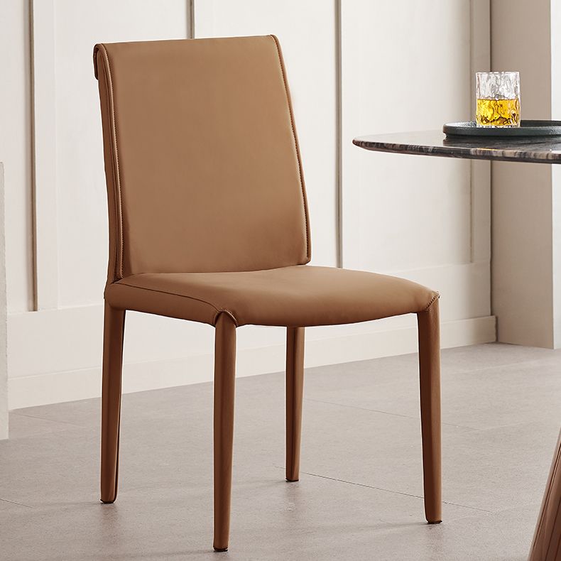 Silla lateral de cuero para el hogar, estilo diseñador, acabado mate, respaldo sólido, silla de comedor
