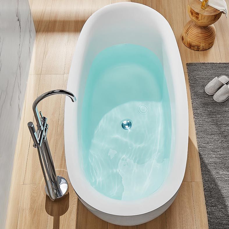 Modern Oval Freestanding Bathtub Acrylic Soaking White Center Bath