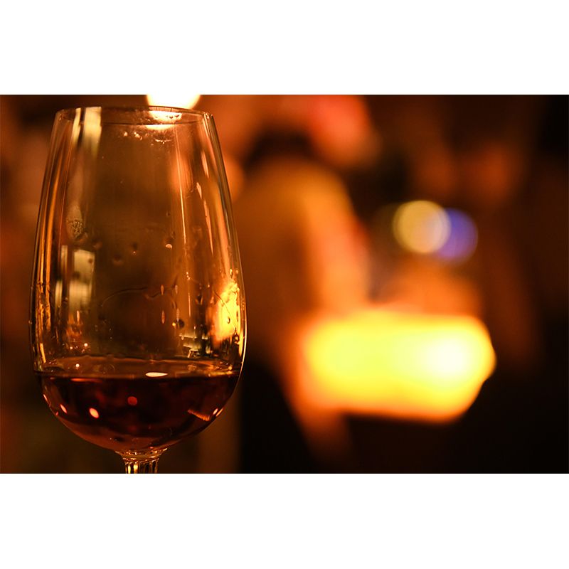 Wine Wall Mural Moisture Resistant Contemporary Photography Wall Art for Pub