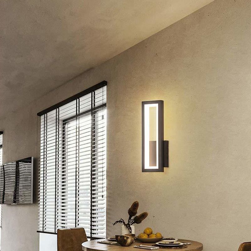 Rectangular Shape Wall Lamp Modern Style Metal 1 Lights Wall Light in White/Black
