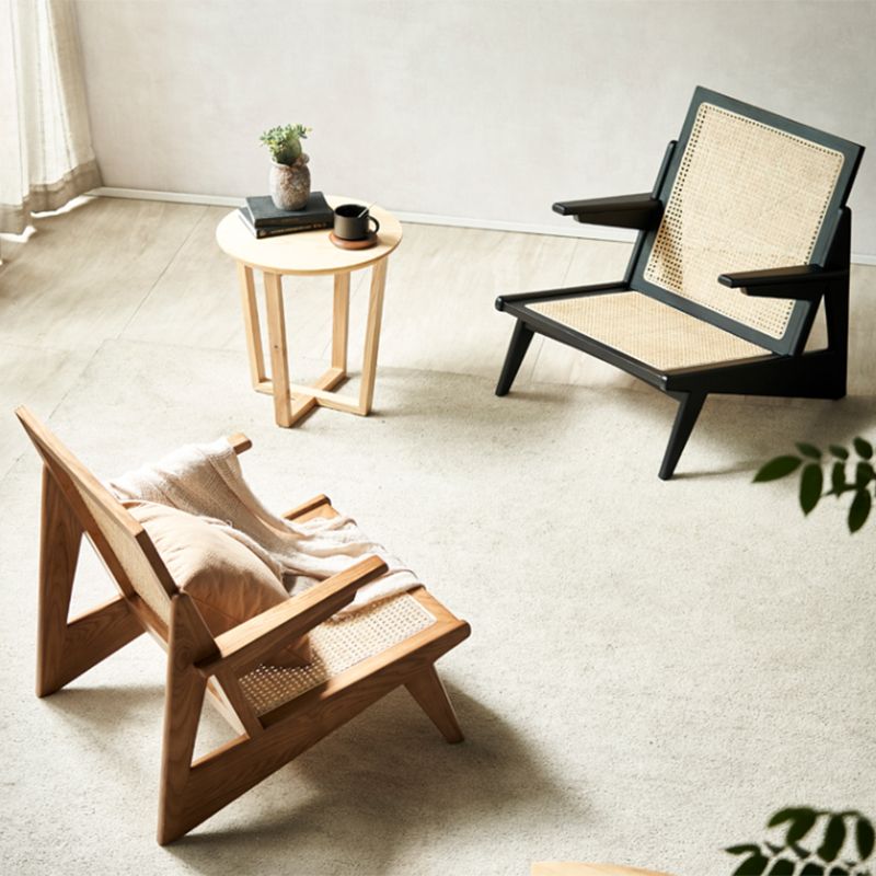 Nordic Style Rubberwood Solid Wood Frame Square Arms Lounge Accent Chair