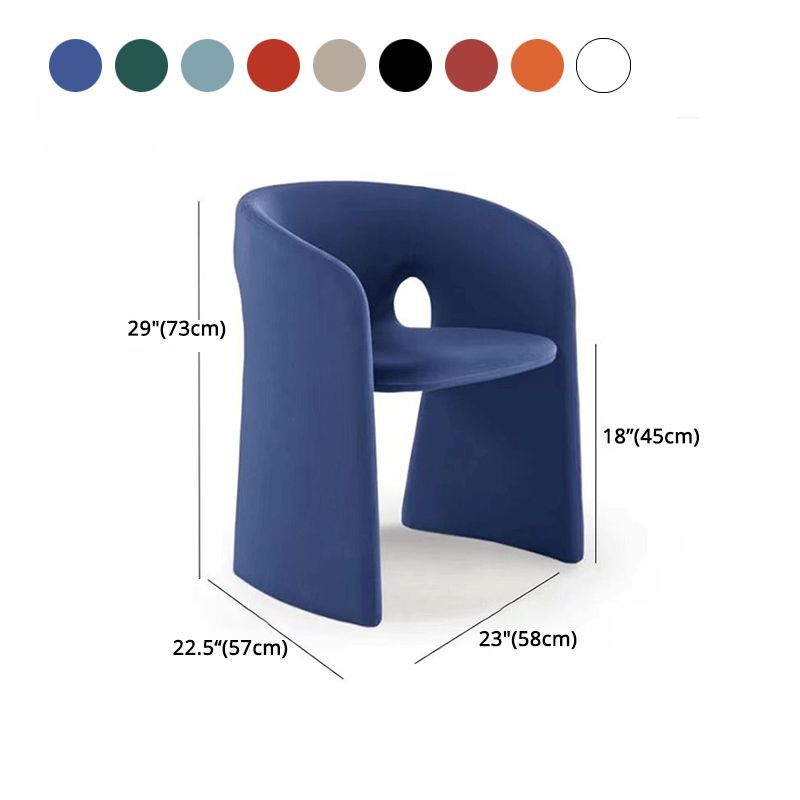 Silla de comedor con respaldo sólido y acabado mate, sillón de terciopelo para cafetería, estilo diseñador