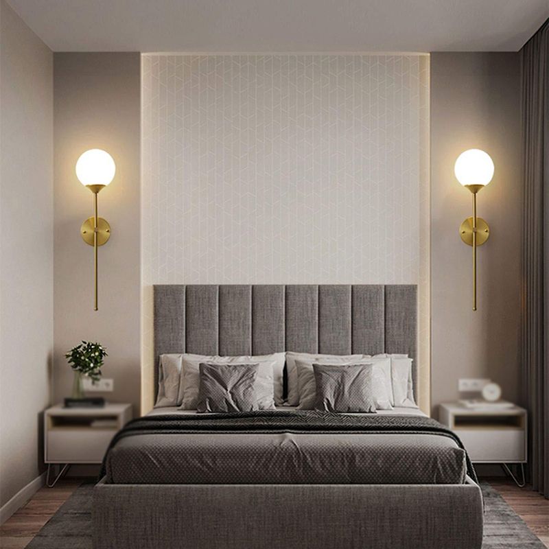 Gold Modern Metal Wall Sconce Ball Shape Wall Light with Glass Shade for Living Room