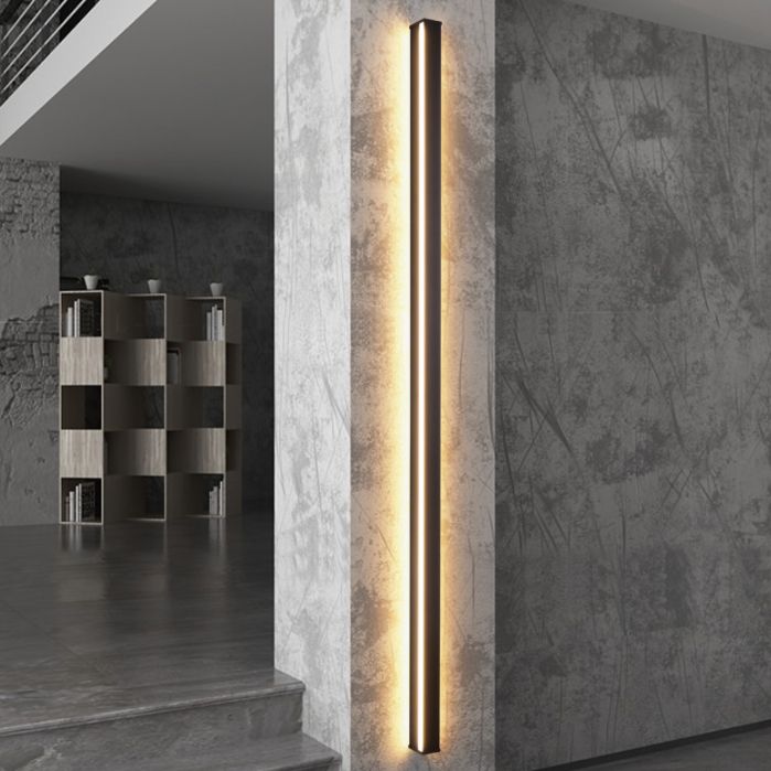 1 Light Linear Shape Wall Lighting Modern Style Metal Wall Light Sconce in Black