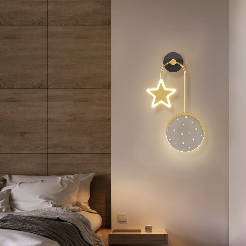 Luz de pared geométrica de metal Gold Nordic Gold 20 "Pled de pared LED de altura para dormitorio