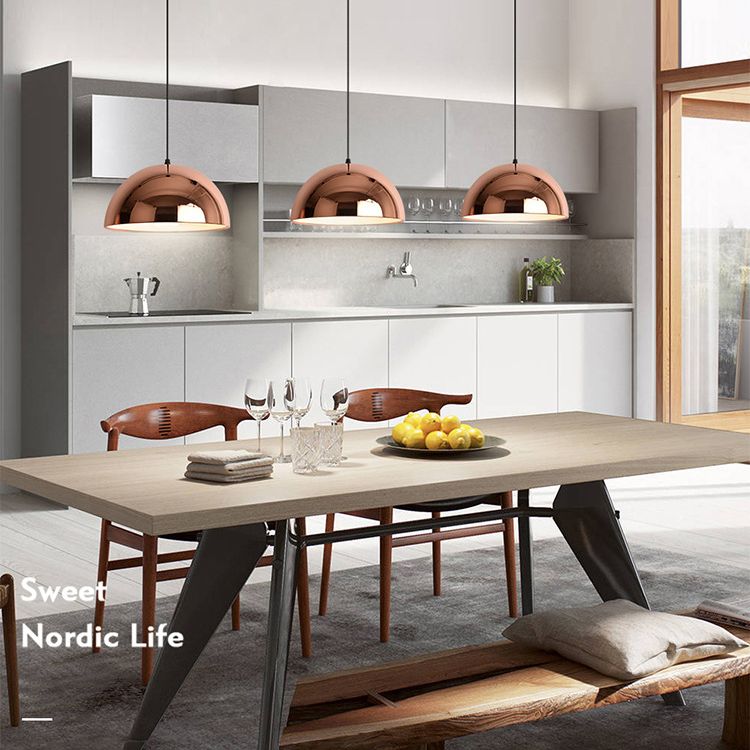 Postmoderne 1-Licht-Hanglampe Roségold geometrischer Anhänger Licht mit Metallschatten