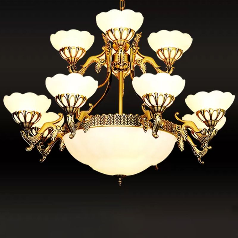 15 bollen 2-laags geschulpte kroonluchter Traditionele koperen crème glashanglamp voor woonkamer
