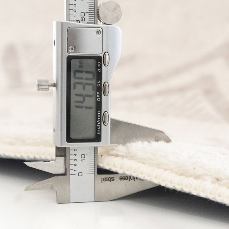 Apricot Modern Rug Polyester Graphic Rug Non-Slip Backing Rug for Living Room