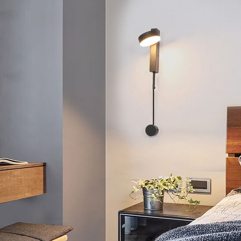 Round Shade Metal Wall Sconce Modern Style 1 Light Wall Mount Light Fixture