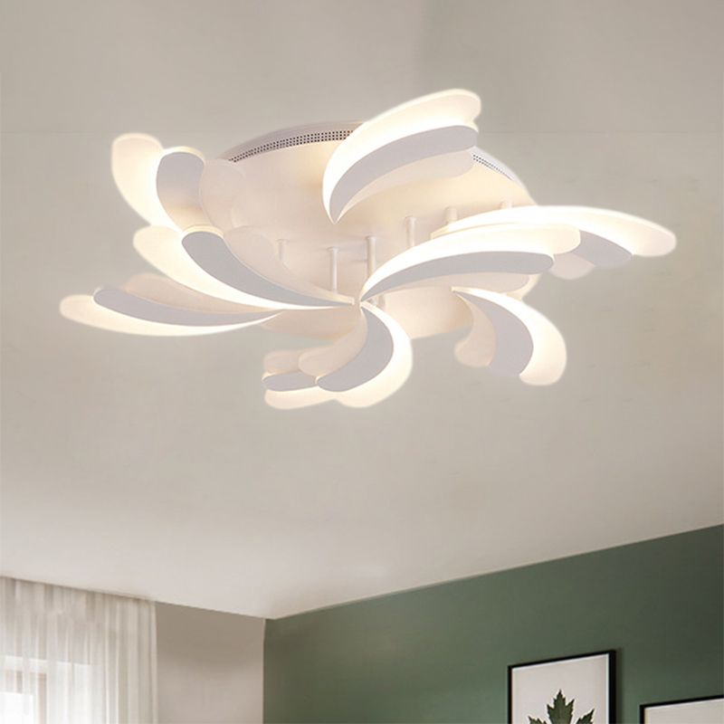 Acrylic Windmill Ceiling Lamp Modern 3/5/9 Lights White Flush Mount Light Fixture in Warm/White/Natural Light
