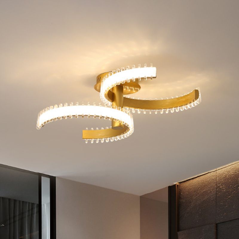 2/3 lagen C-vormige semi-spoelverlichting Eenvoudig acryl-LED-goud dicht bij plafondlamp in wit/warm licht