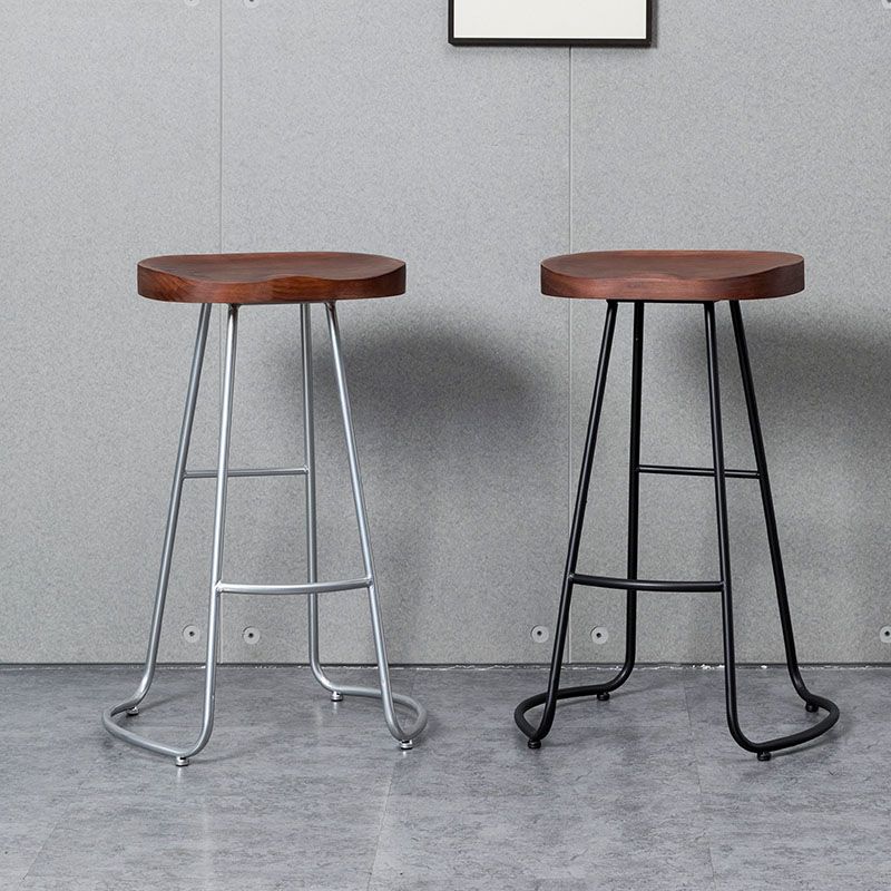 Modern Style Iron Bar Stool with Footrest Dining Room Solid Wood Bar Stool 30 Inches