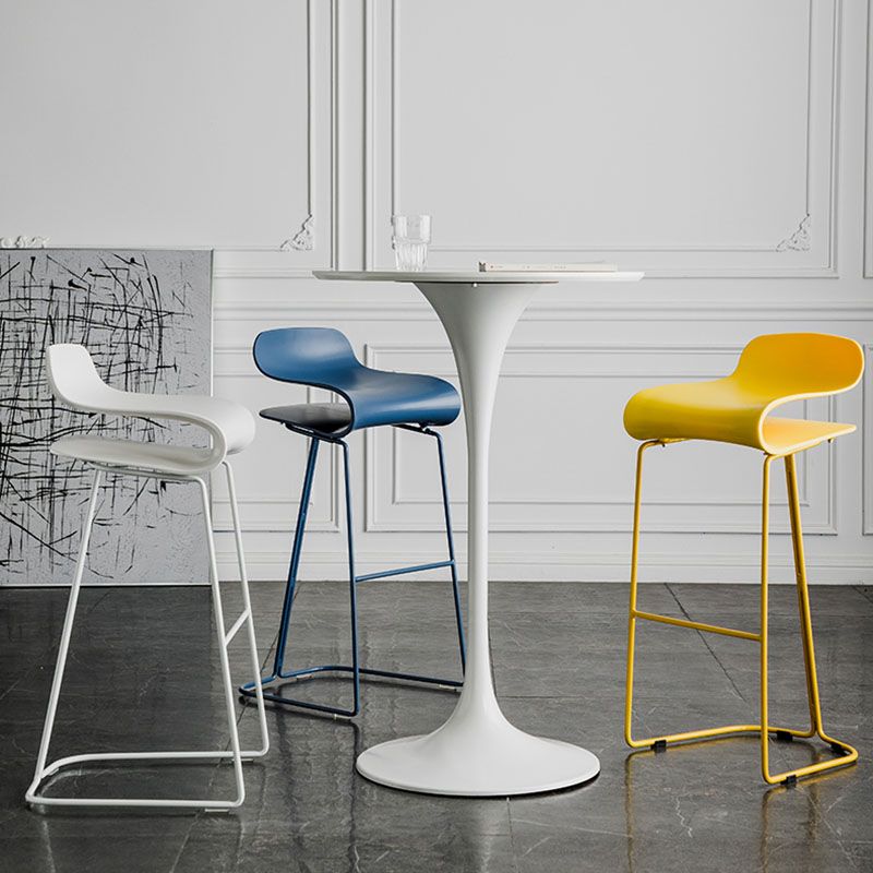 Modern Living Room Footrest Stool Matte Finish Plastic Barstool