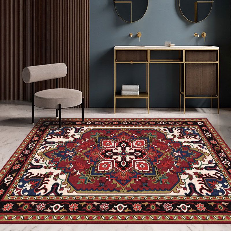 Traditional Border Pattern Rug Polyester Indoor Carpet Non-Slip Backing Area Rug for Living Room