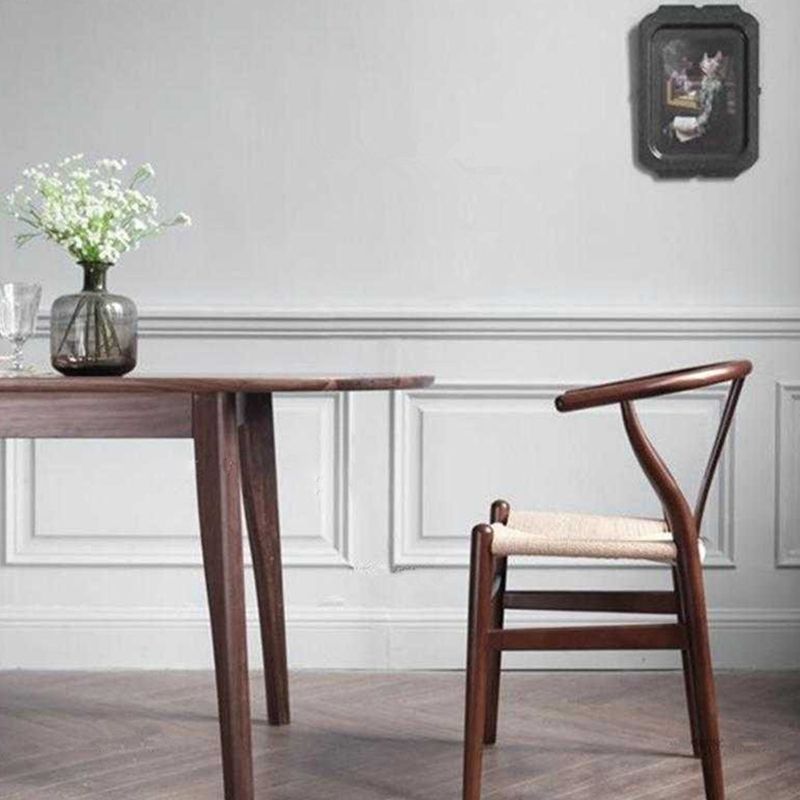 Mesa de comedor ovalada contemporánea Mesa de madera maciza con 4 patas para el comedor