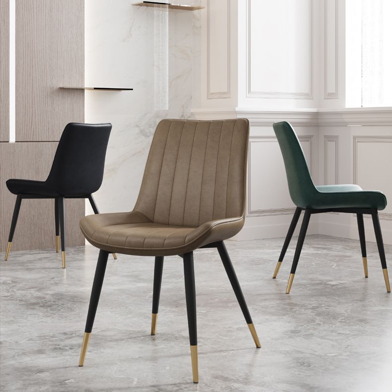 Silla auxiliar de cuero escandinava para sala de estudio Sillas de comedor Parsons con acabado mate