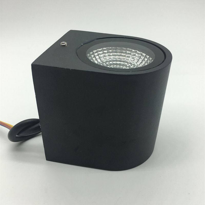 Luminaires d'éclairage mural géométrique de style moderne Metal 2 lumières Walle Gasher Sconce