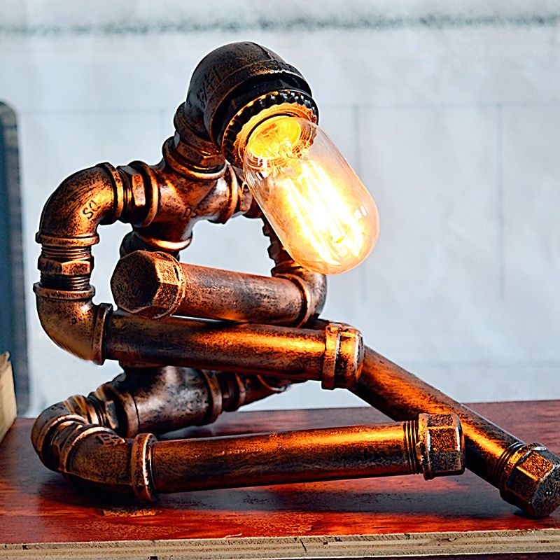 Metallkreuzungsbein Roboter Task Lampe Vintage 1 Glühbirnenraum Nachttischleuchte in Rost