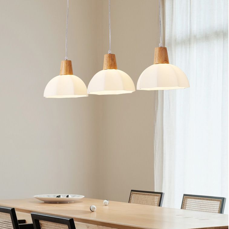 Style moderne suspendu plafond clair