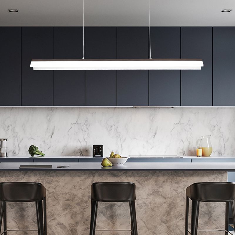 Éclairage de suspension en métal minimaliste en forme de bande LED Éclairage pour salle à manger