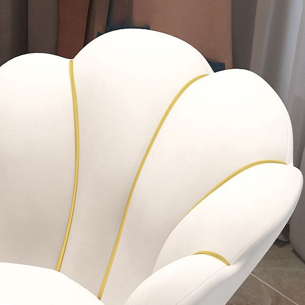 Silla nórdica tapizada de lino para comedor de metal, silla individual sin brazos de terciopelo de tela