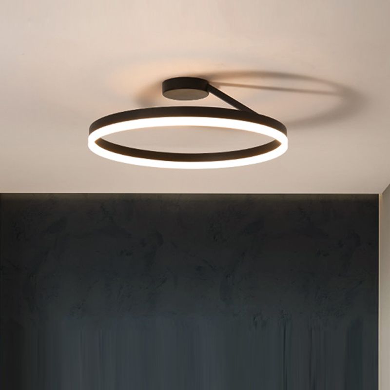 Anillo de metal semi iluminación de montaje de montaje LED minimalista Luz de techo negro
