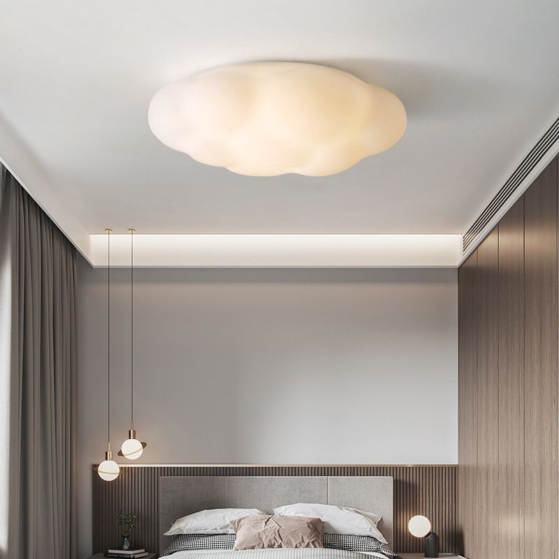 LED White Ceiling Light Modernism Flush Mount Lighting for Restaurant Foyer