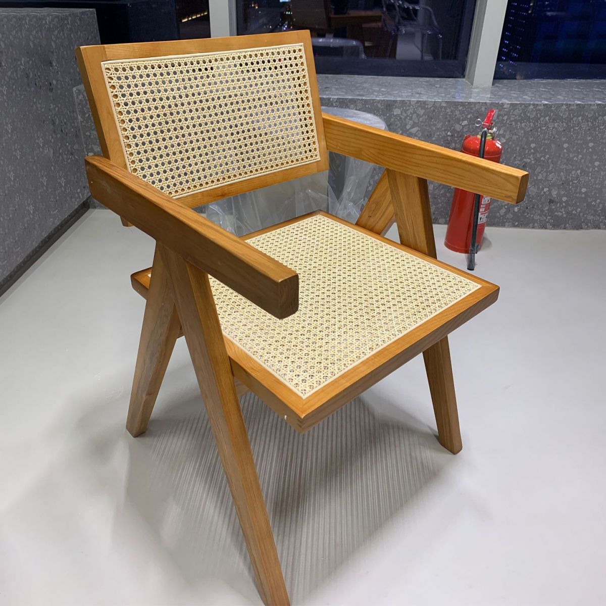 Modern Style Ash Wood Kitchen Dining Chairs Open Back Dining Side Chair