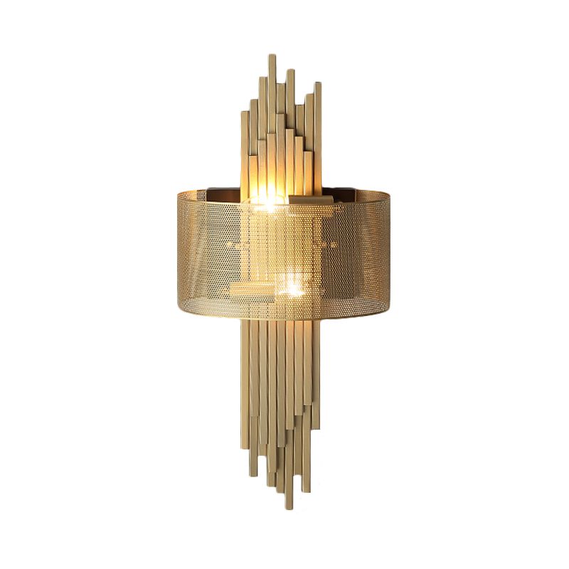 Colonial Linear Wall Lampe Sconce 2 LICTES METAL MELL LIGHTSURS EN GOL avec un écran de maille à l'extérieur
