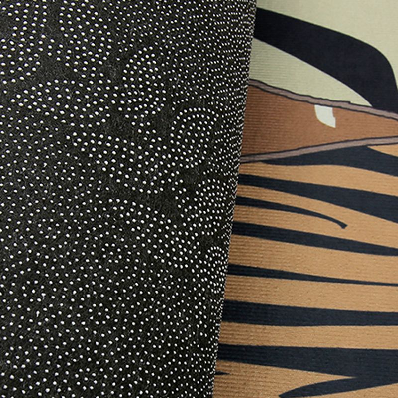 Creative Leopard Printed Carpet Polyester Indoor Rug Stain Resistant Area Carpet for Home Decoration