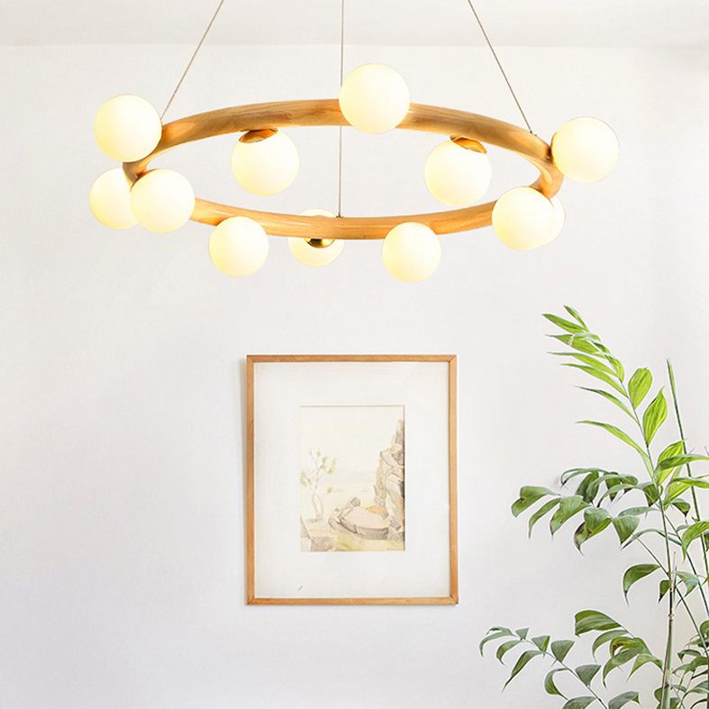 Moderno lampadario a legna a soffitto circolare creativo con tonalità di vetro bianco