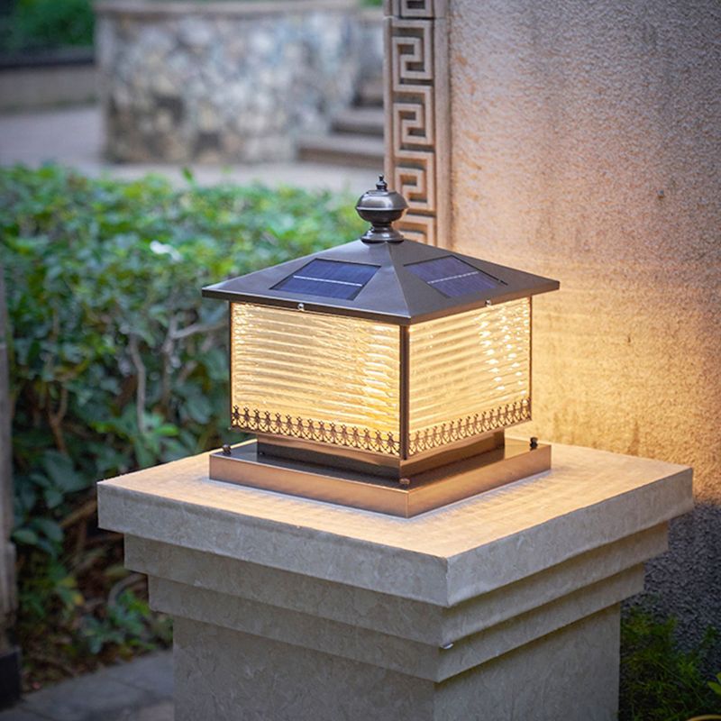 Contemporary LED Pillar Light Minimalist Solar Lighting Fixture for Garden