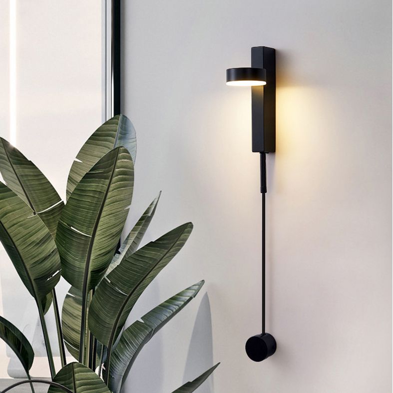 Modern Simple LED Circle Wall Mounted Light 1-Light Metal Wall Lamp for Bedroom